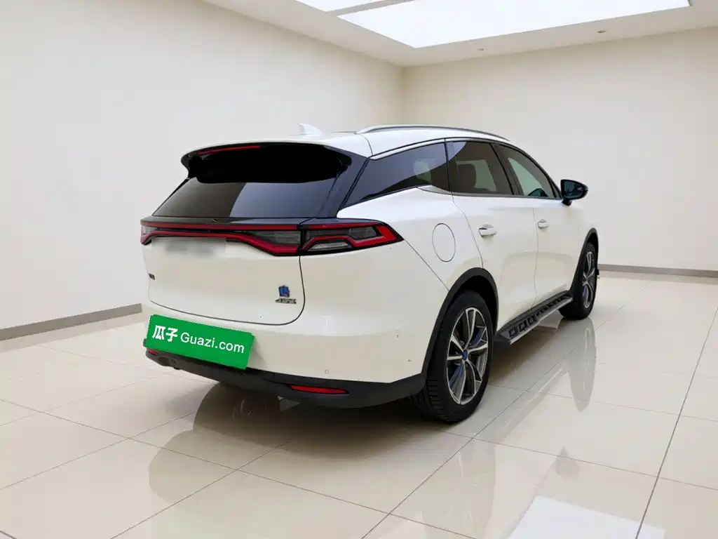 BYD Tang New Energy — миниатюра 6