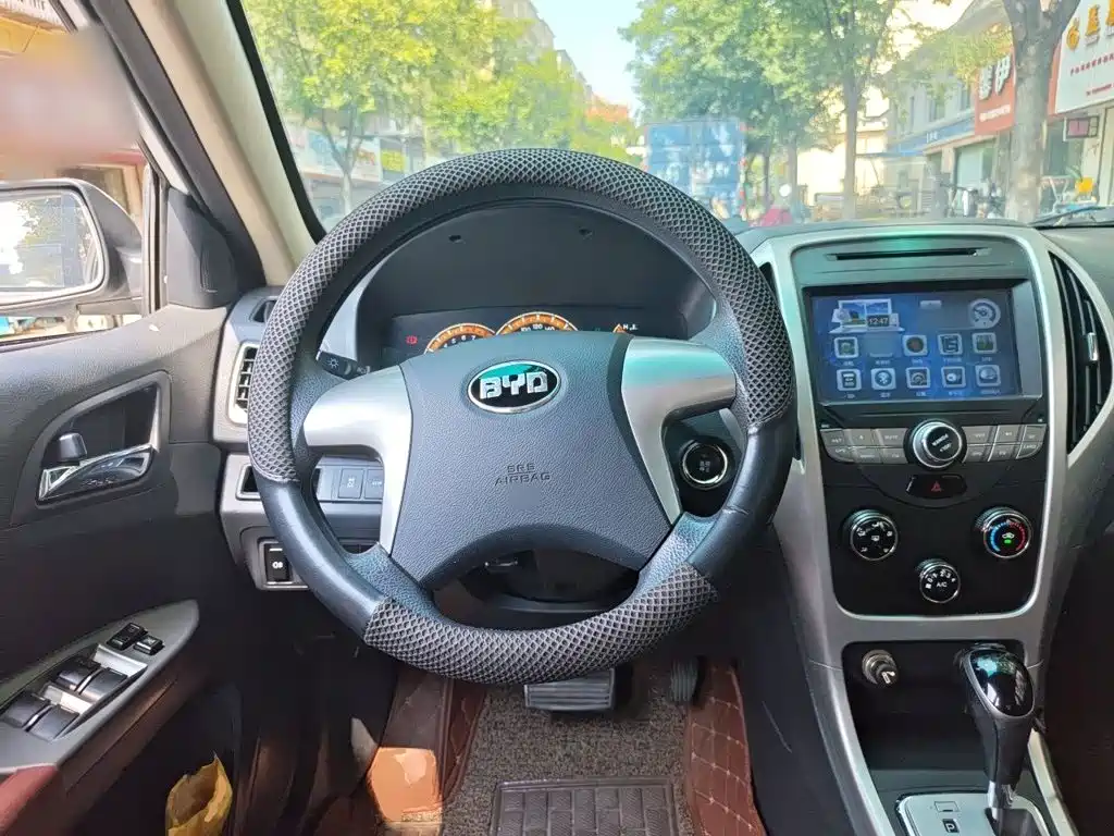 BYD F3 — миниатюра 11