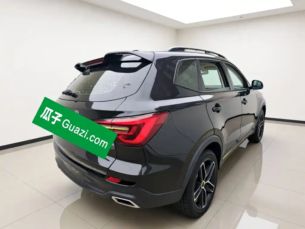 Roewe RX5 — миниатюра 4