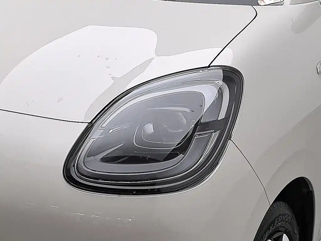 Wuling MINIEV — миниатюра 7