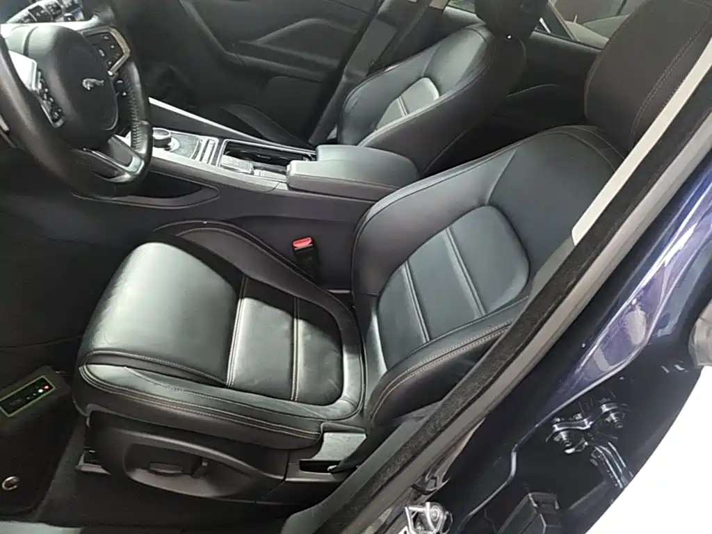 Jaguar F-PACE — миниатюра 15
