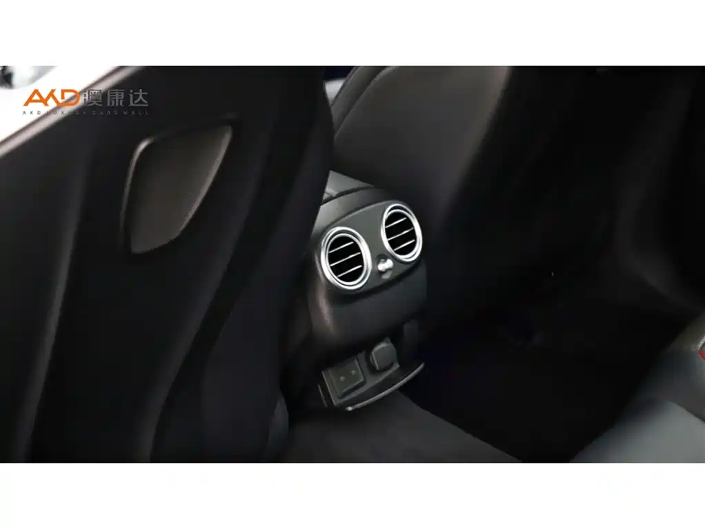 MERCEDES-BENZ E CLASS AMG