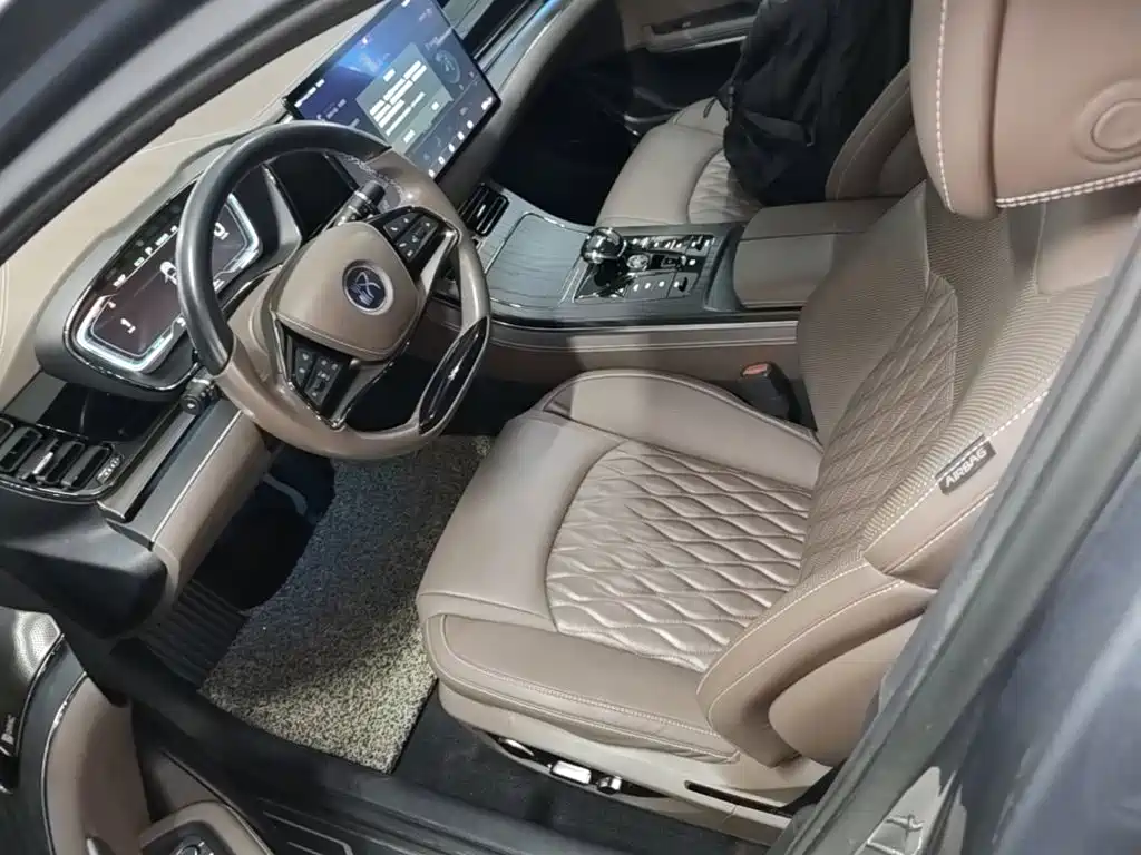 BYD Han — миниатюра 15
