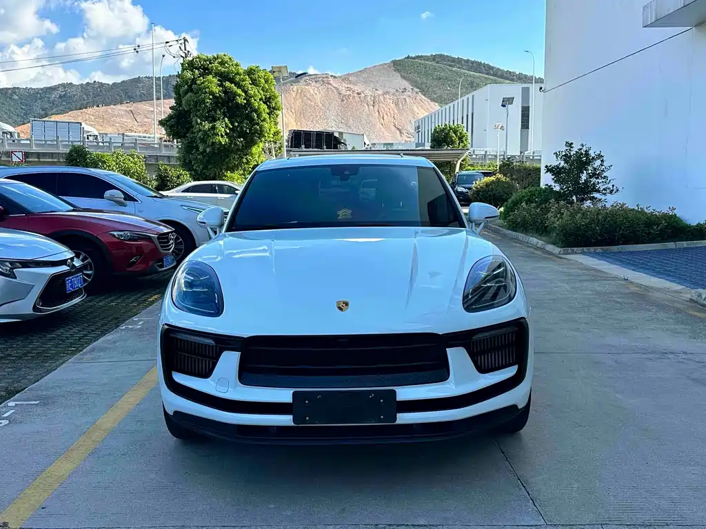 Porsche Macan — миниатюра 2