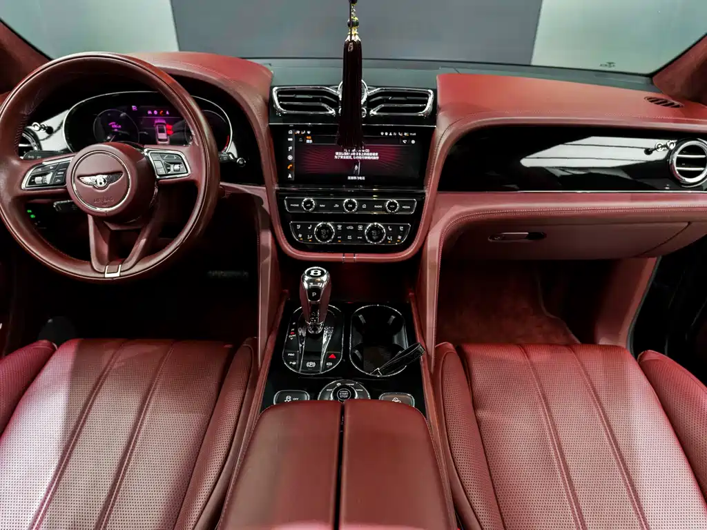 Bentley Bentayga 2021 4.0T V8
