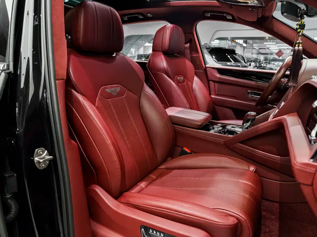 Bentley Bentayga 2021 4.0T V8