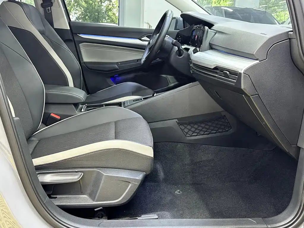 Volkswagen Golf — миниатюра 20