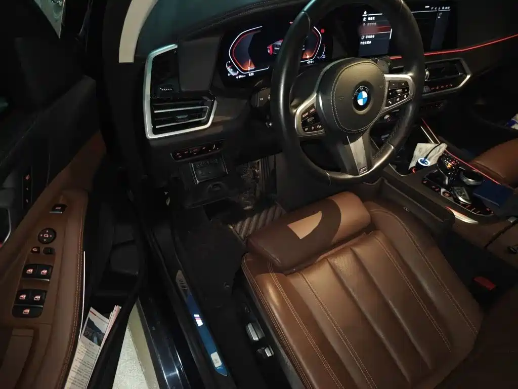 BMW X5 (Import) — миниатюра 14