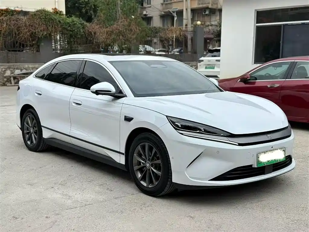BYD QIN L
