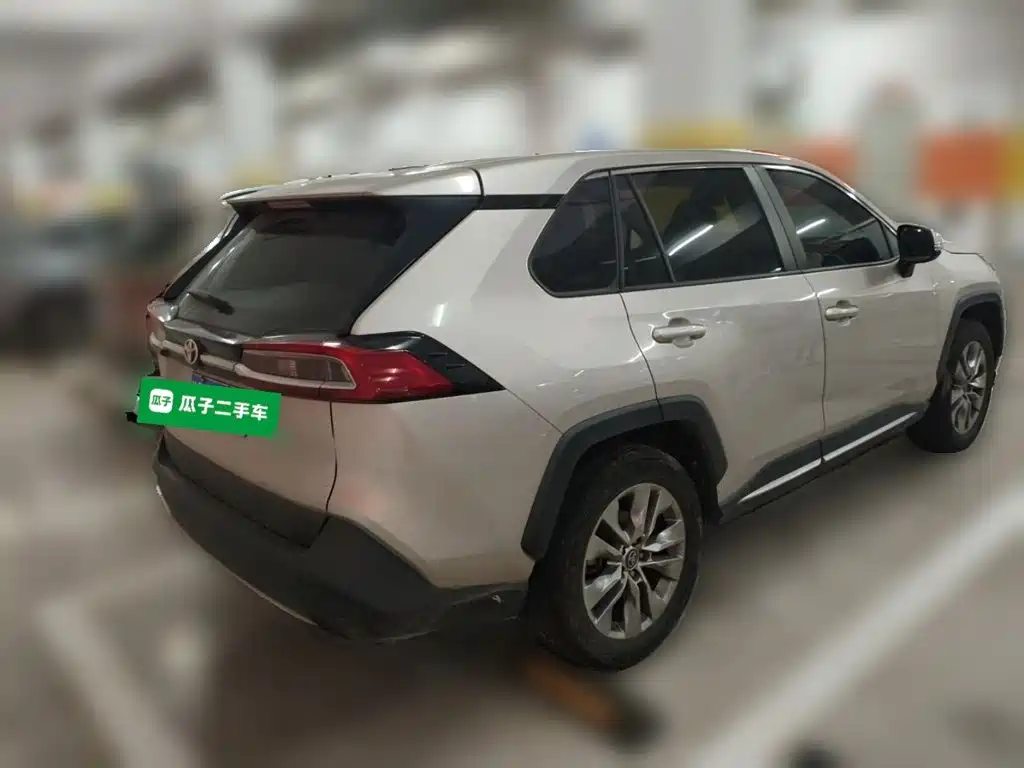 Toyota Wildlander — миниатюра 6