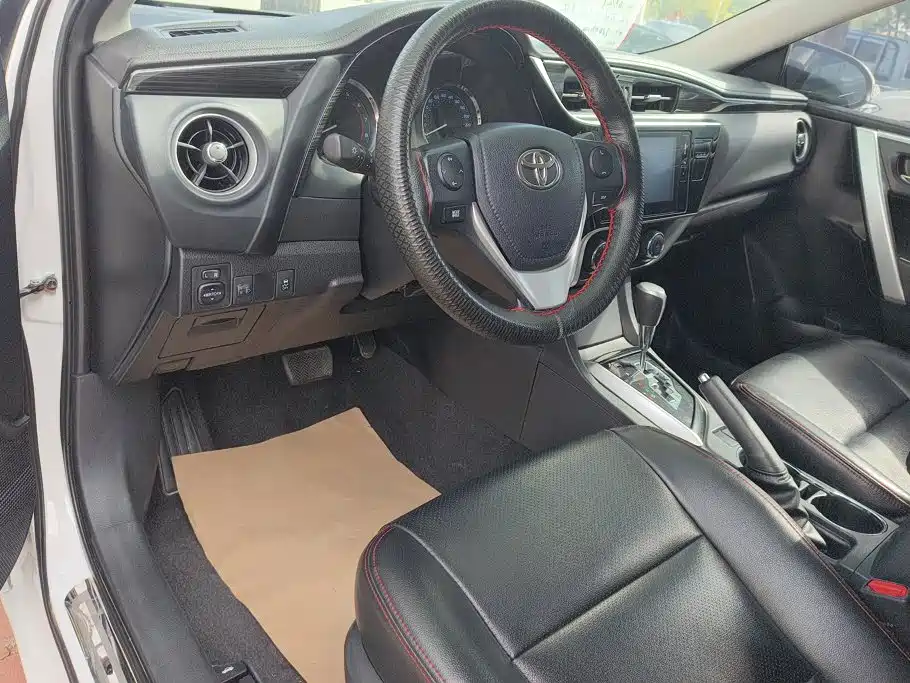 Toyota Corolla — миниатюра 12