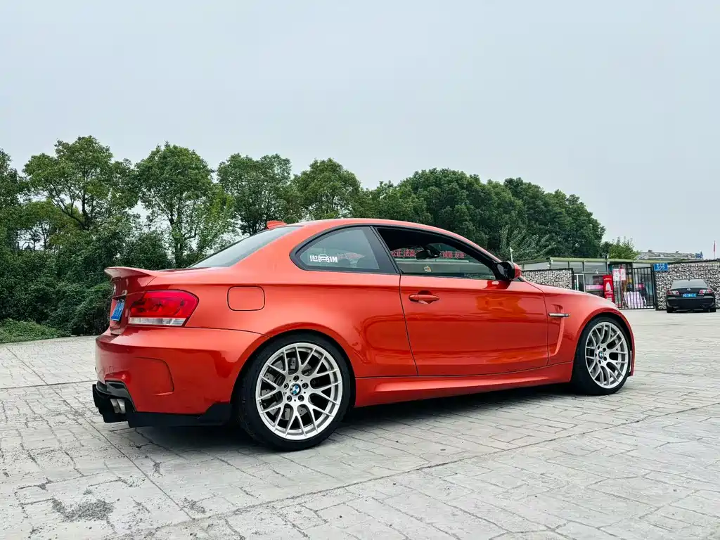 BMW 1 M 2011 1M Coupe