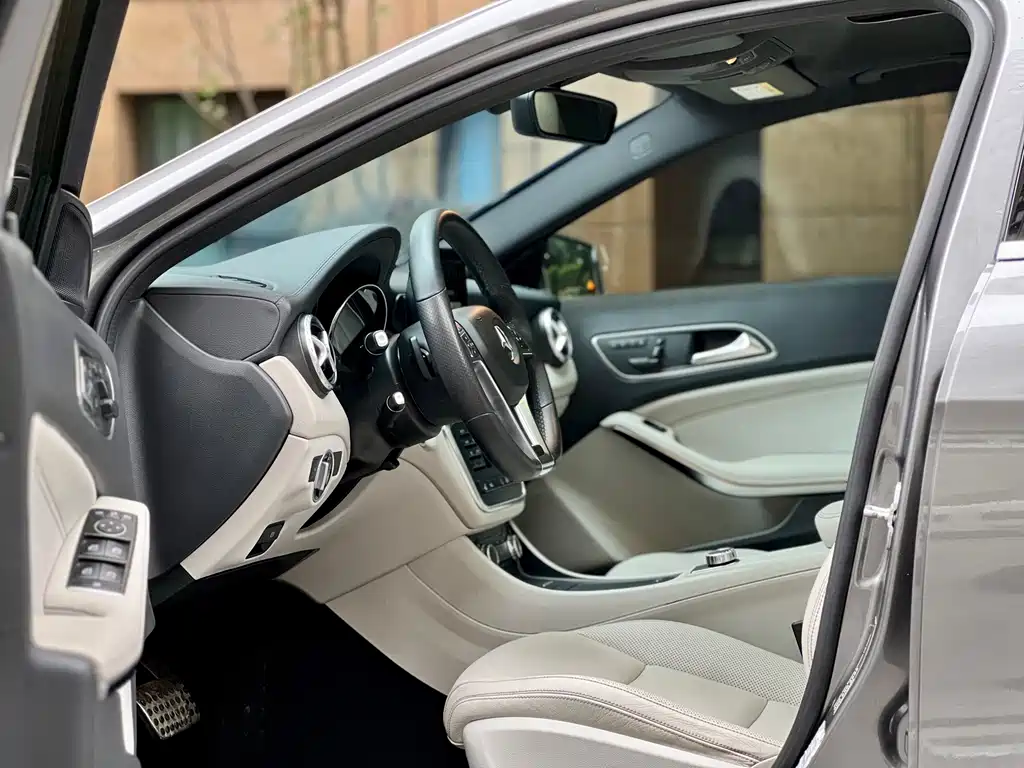Mercedes-Benz GLA — миниатюра 4
