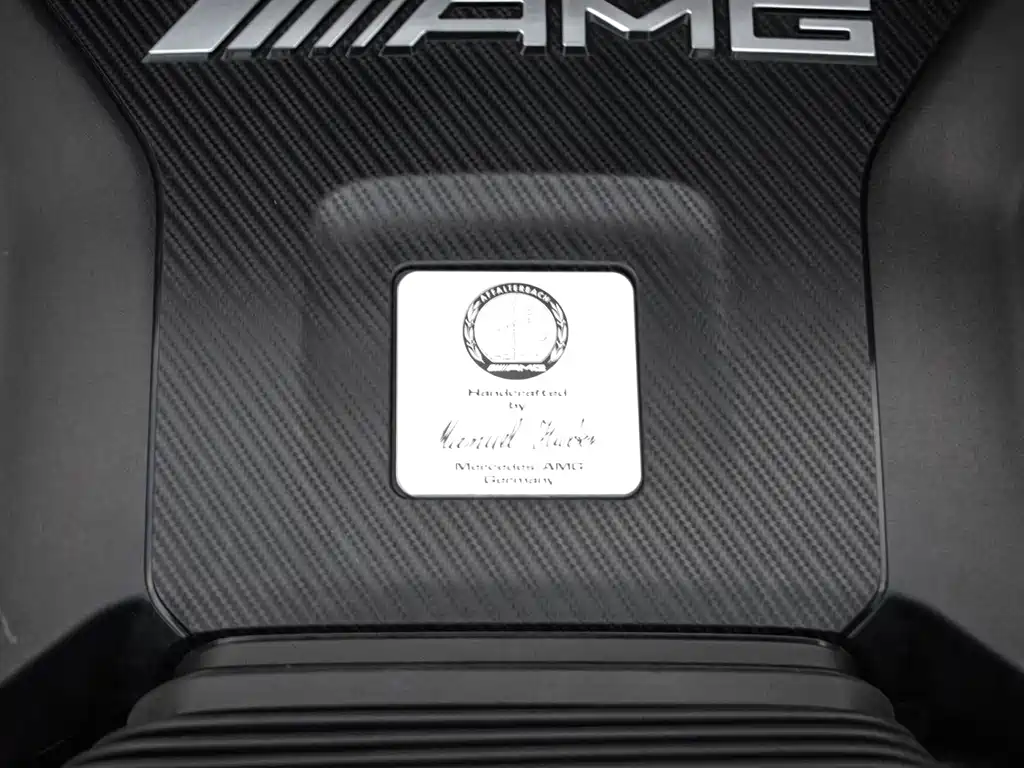 MERCEDES-BENZ GLA AMG