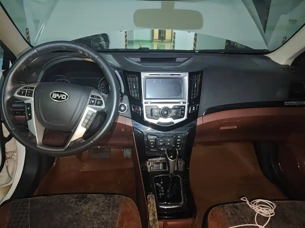 BYD Surui — миниатюра 5