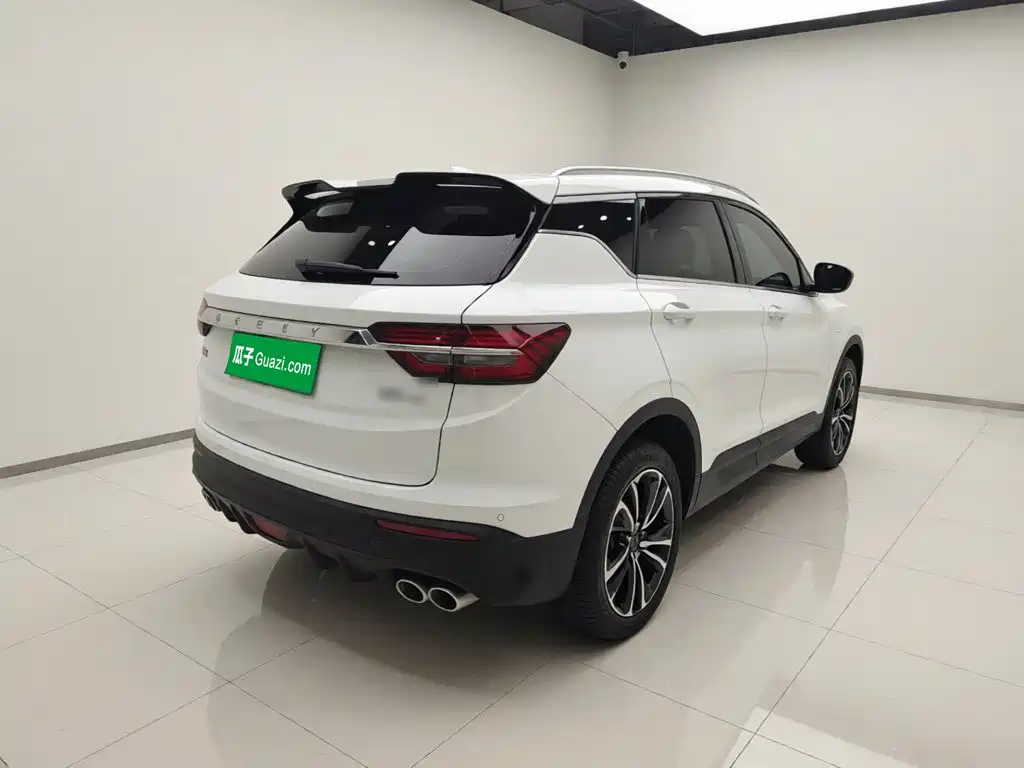 Geely Binyue — миниатюра 6