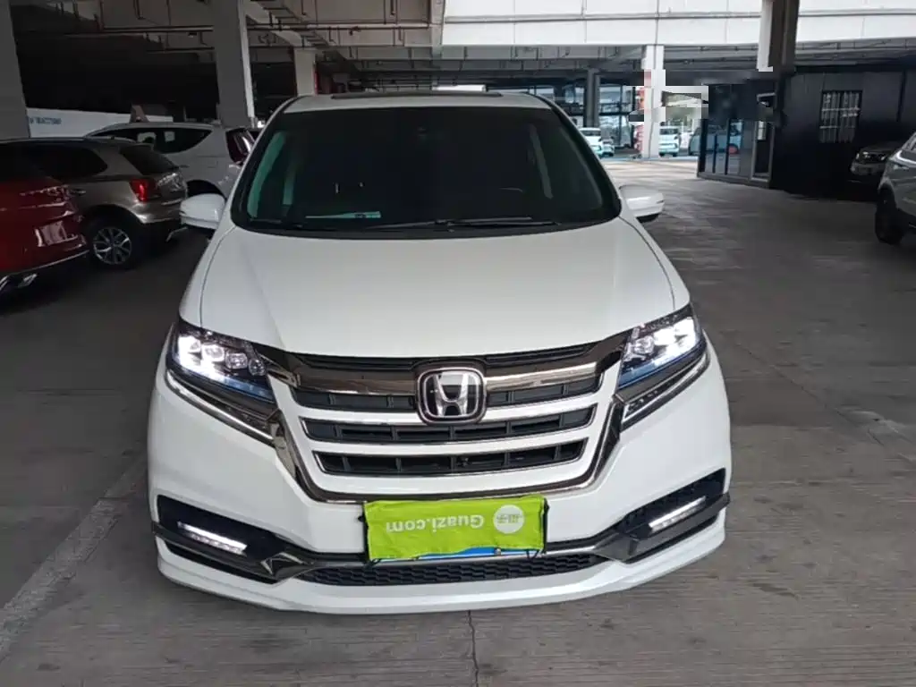 Honda Elysion 2019 — фото 2