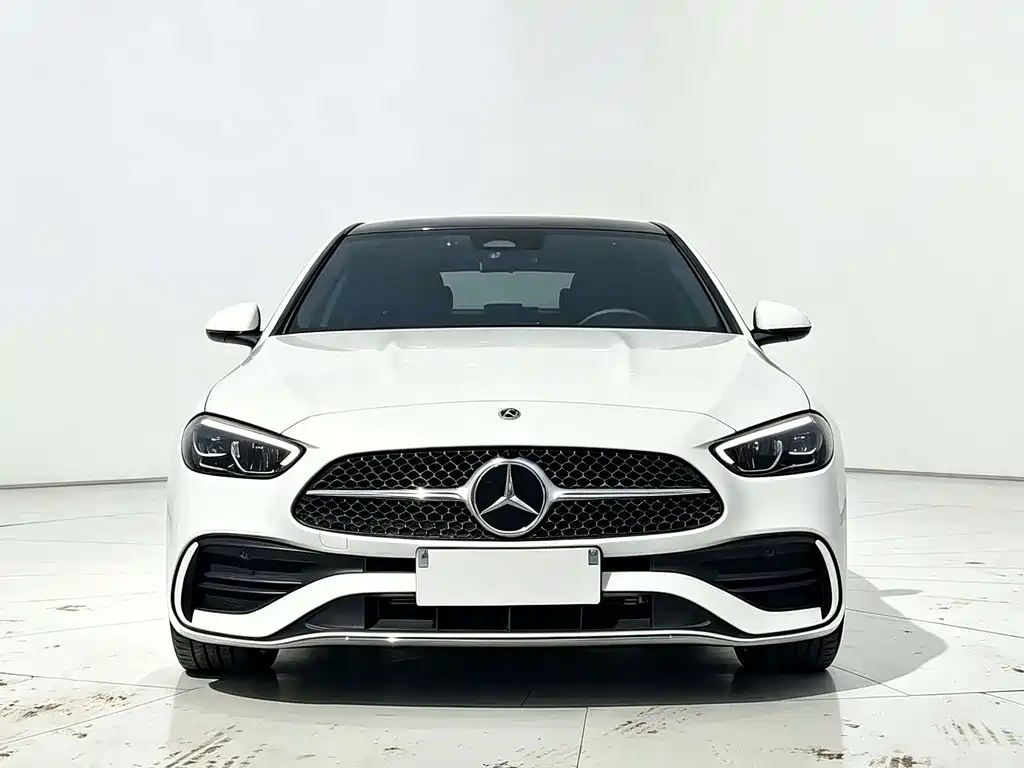 Mercedes-Benz C-Class — миниатюра 2