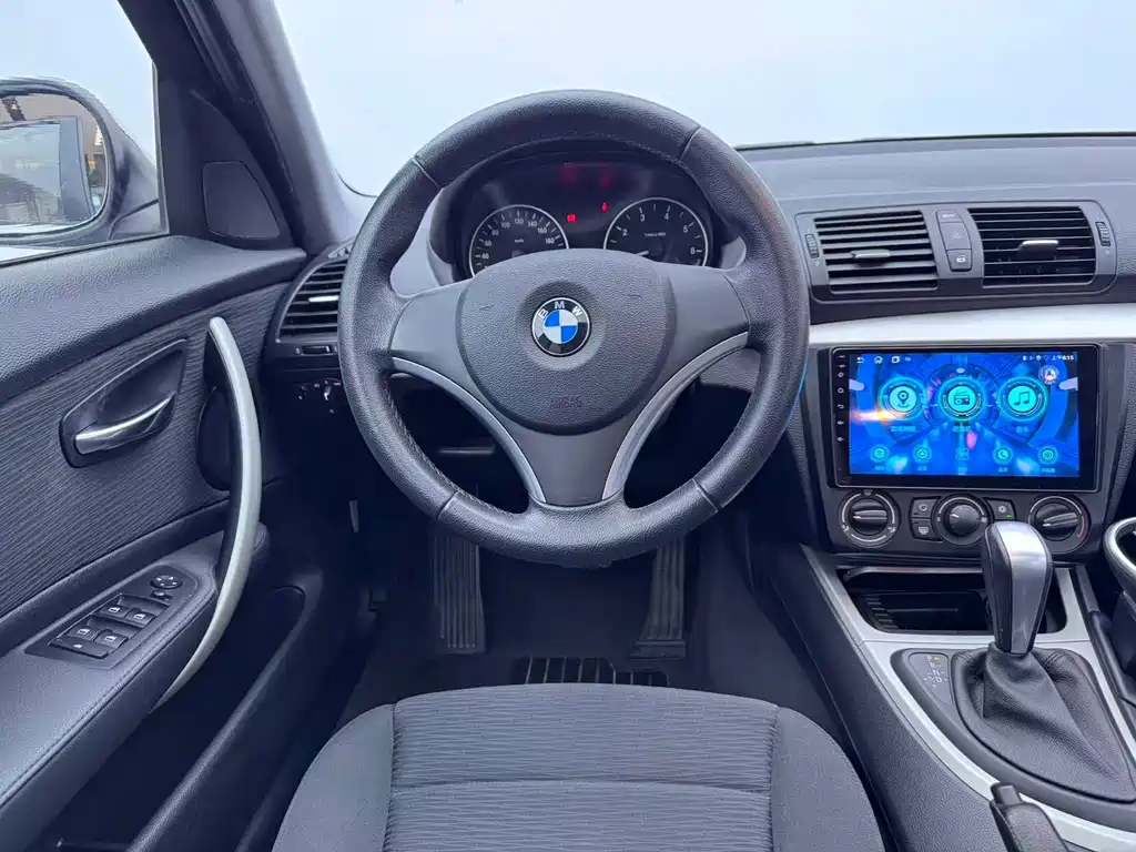 BMW 1 Series (Import) — миниатюра 9