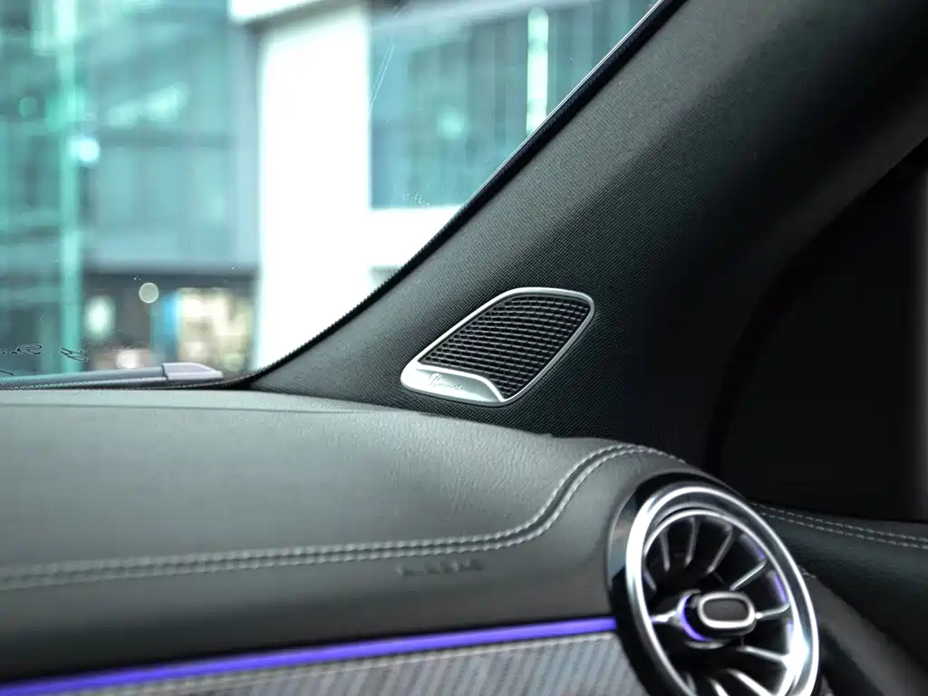 MERCEDES-BENZ GLA AMG