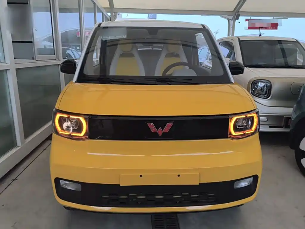 Wuling MINIEV — миниатюра 3
