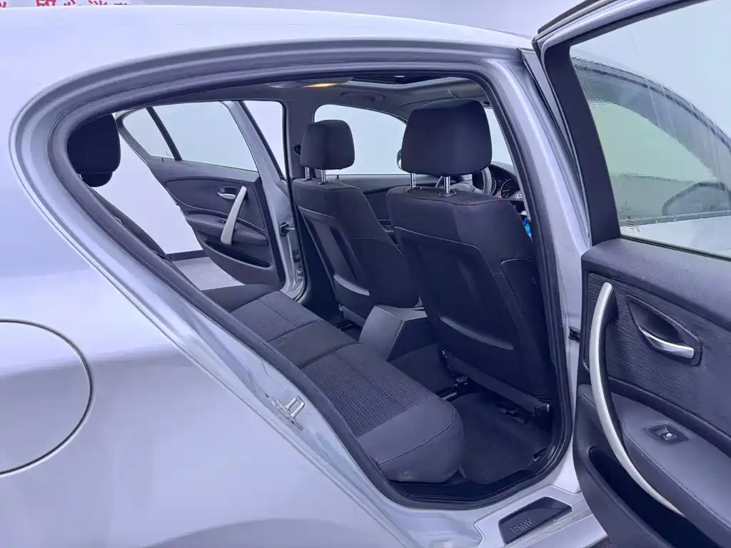 BMW 1 Series (Import) — миниатюра 15