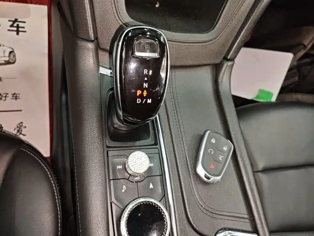 Cadillac XT5 — миниатюра 14