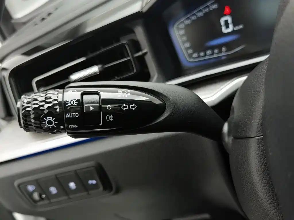 Hyundai Custo — миниатюра 21