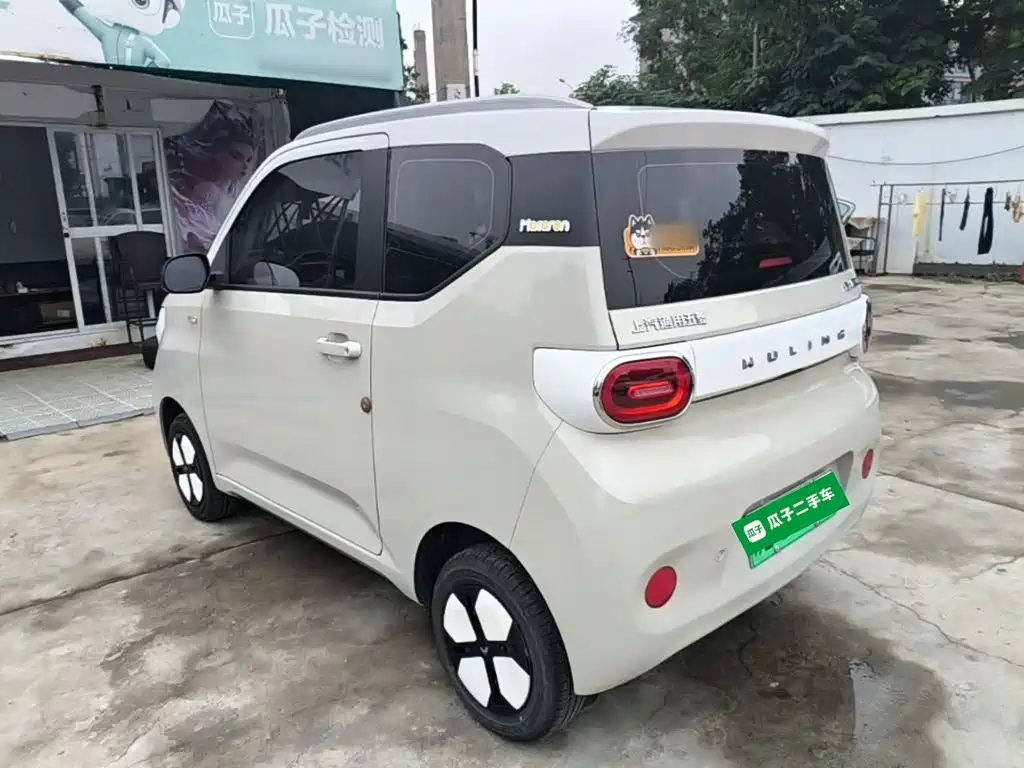 Wuling Hongguang Mini EV 2024 — фото 4