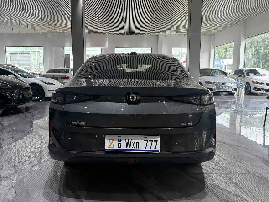 Qiyuan 长安启源A05经典 — миниатюра 21