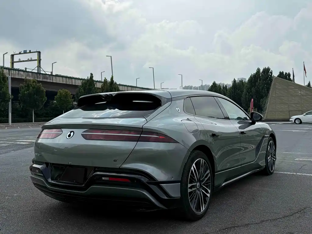 Denza Denza Z9GT — миниатюра 9