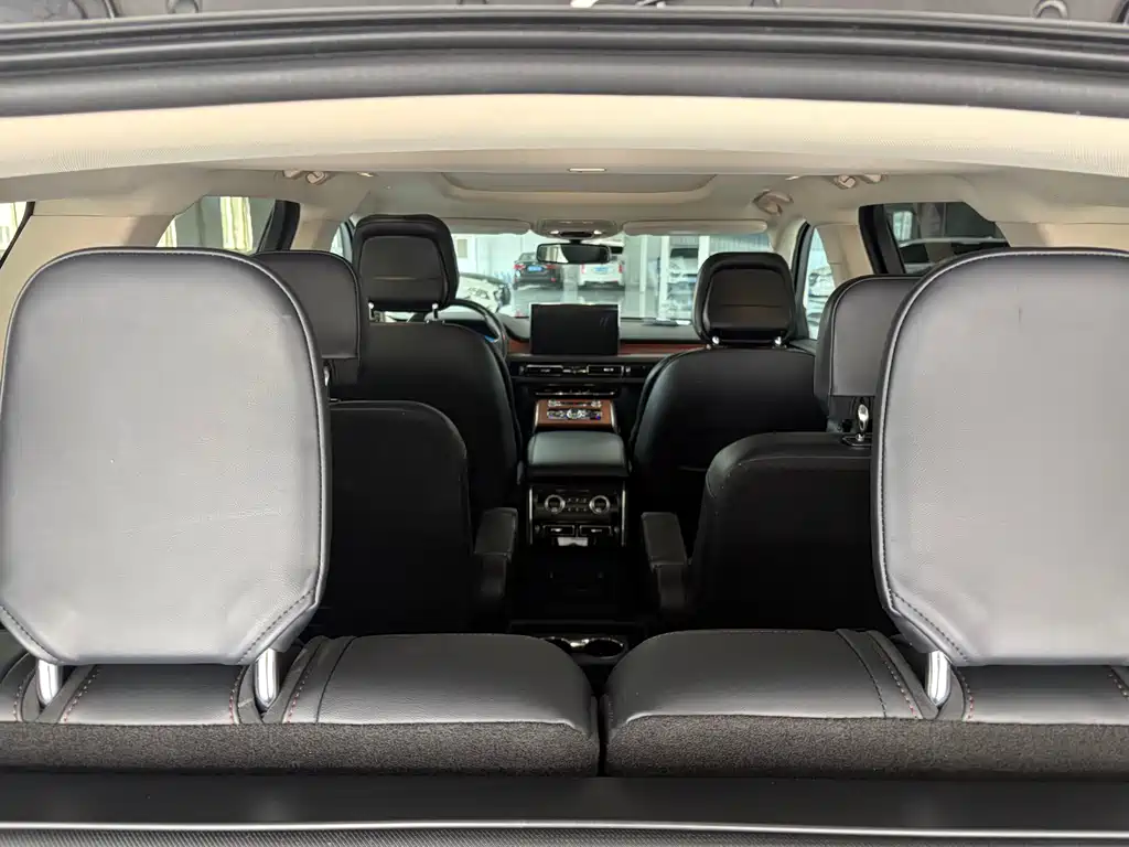 Lincoln Aviator 3.0T V6 4WD Elegant Edition, фото 6