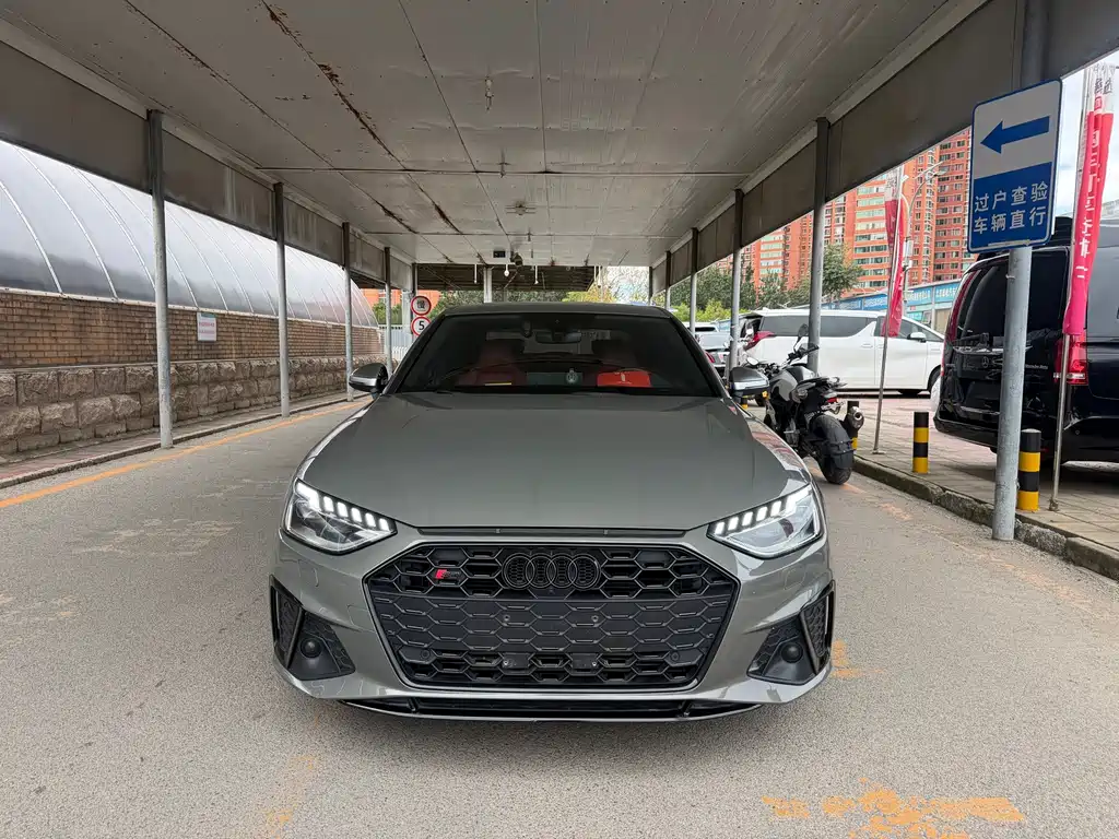 Audi S4 — миниатюра 2
