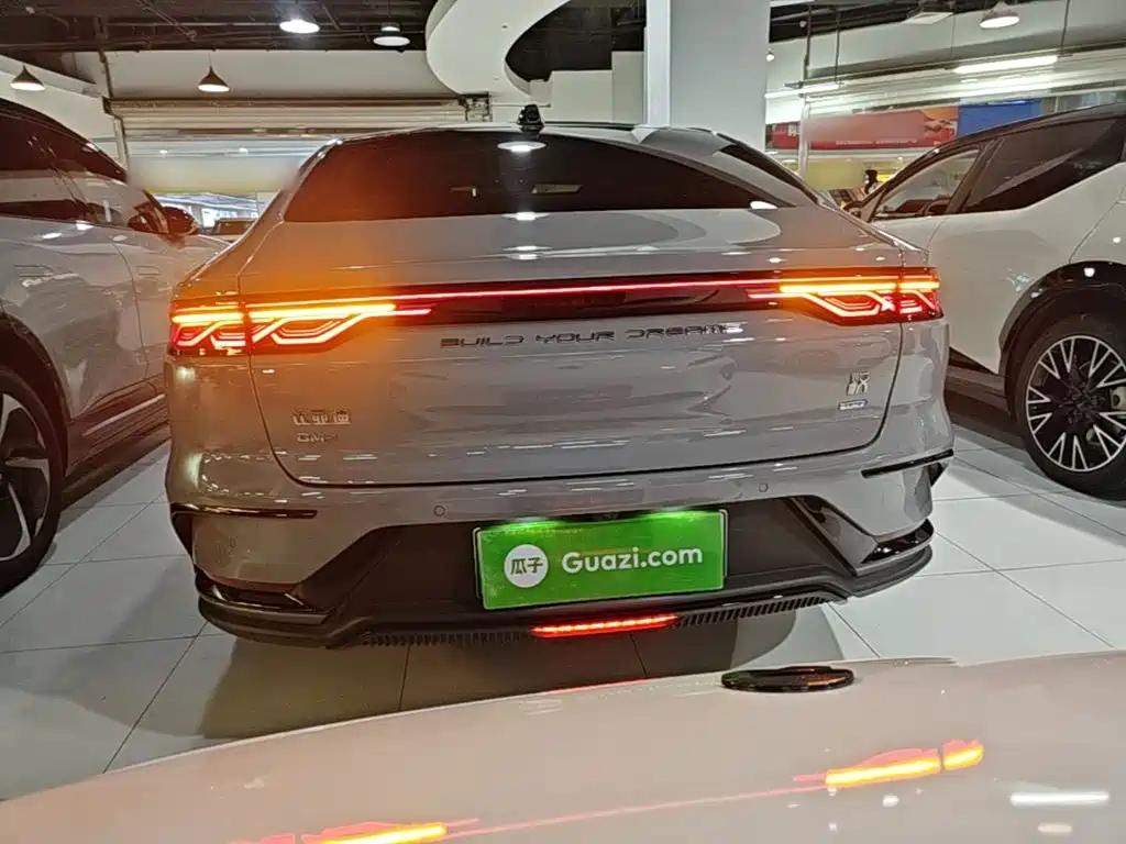 BYD Han — миниатюра 6