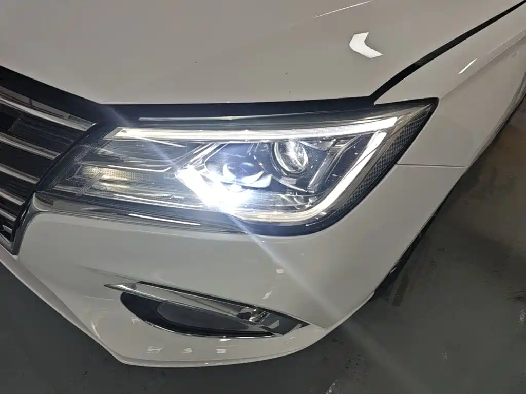 Roewe i5 — миниатюра 24
