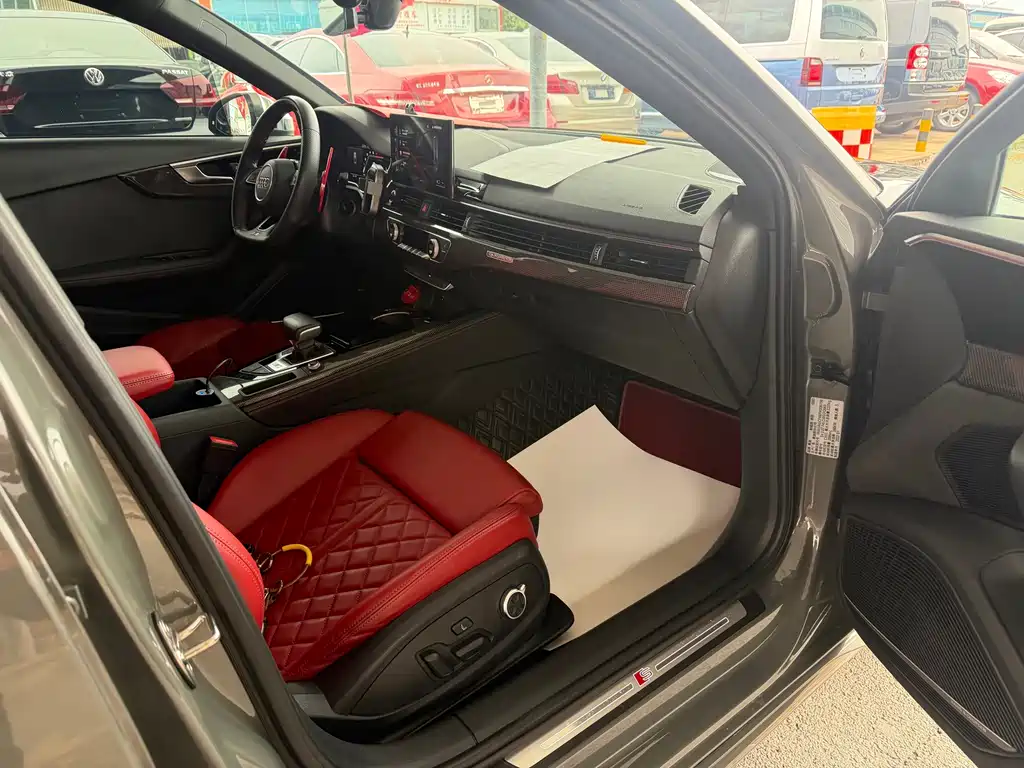 Audi S4 — миниатюра 10