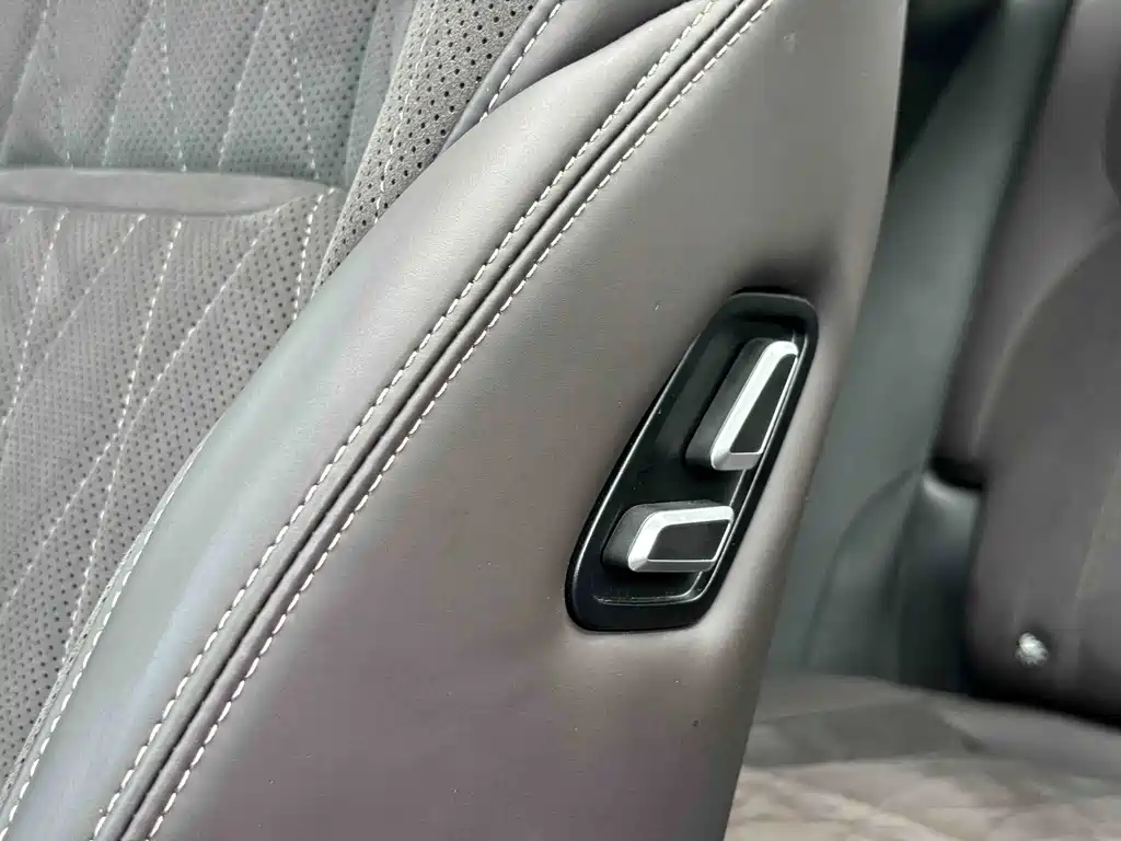 Geely Xingyue L — миниатюра 21