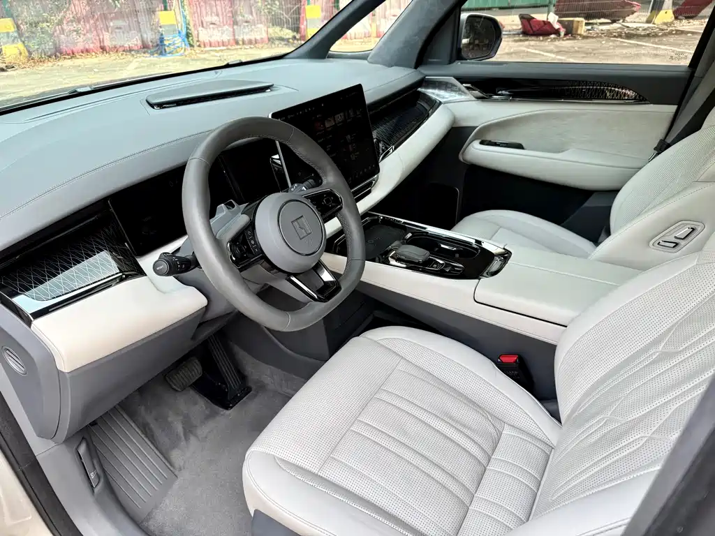 ZEEKR EXTREME KRYPTON 009