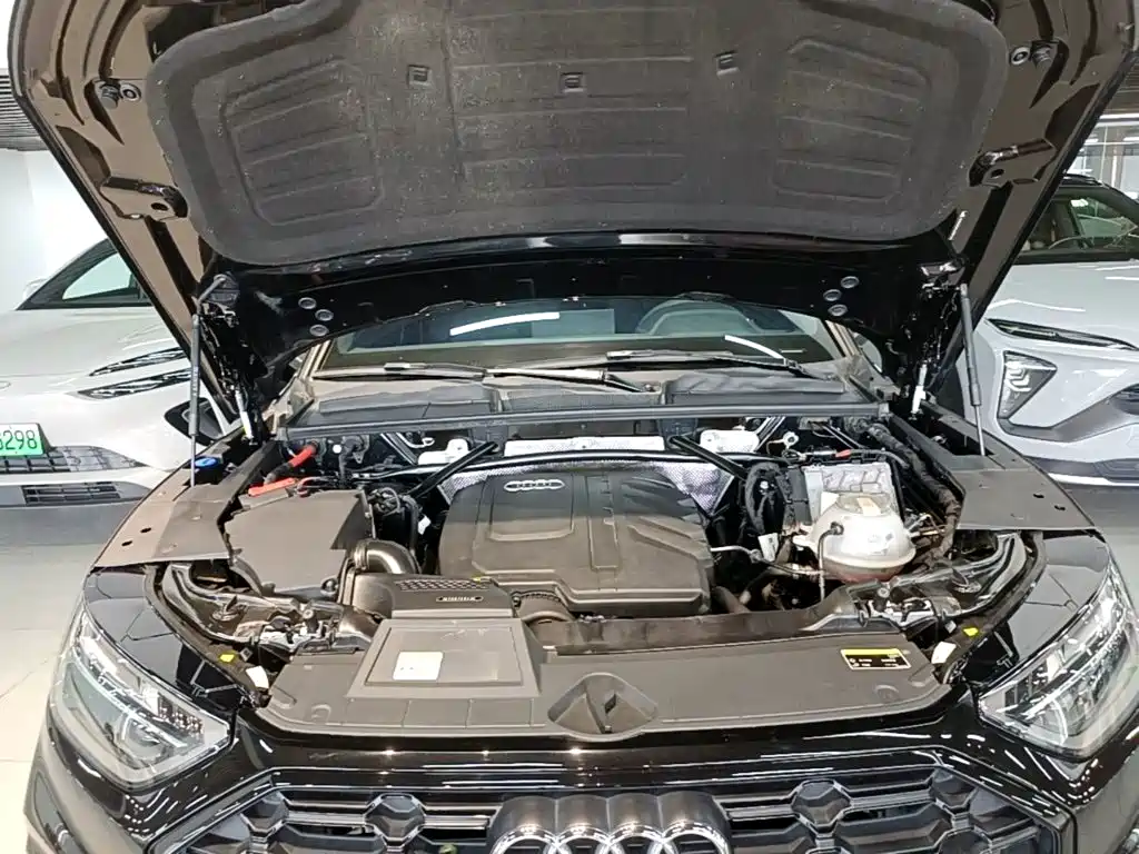 Audi Q5L — миниатюра 20