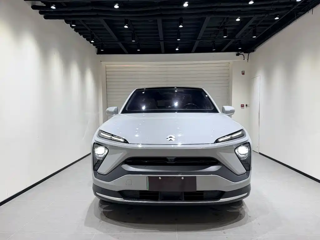 NIO NIO EC6
