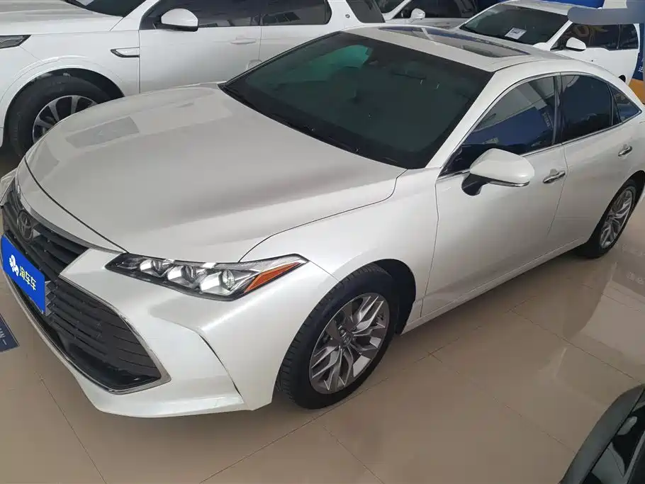 Toyota Avalon 2020