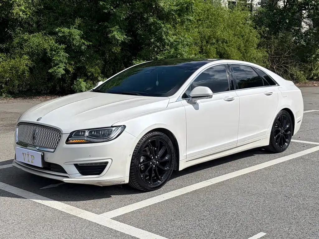Lincoln MKZ — миниатюра 8
