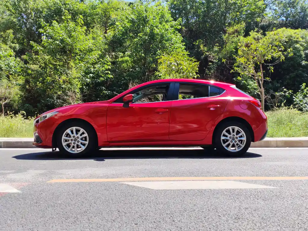 Mazda 3 Axela — миниатюра 3