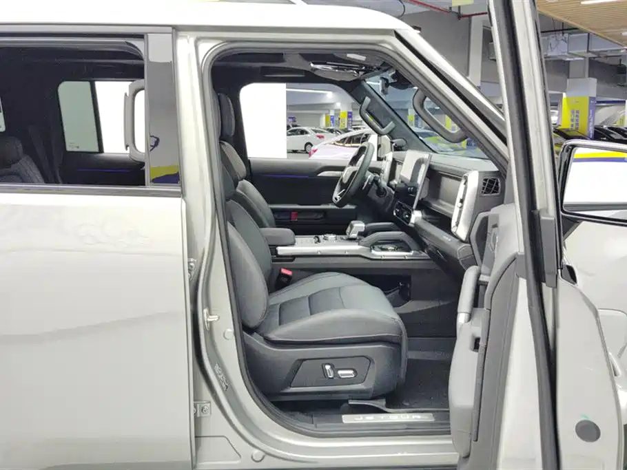 JETOUR Traveller 2023 2.0T PRO+