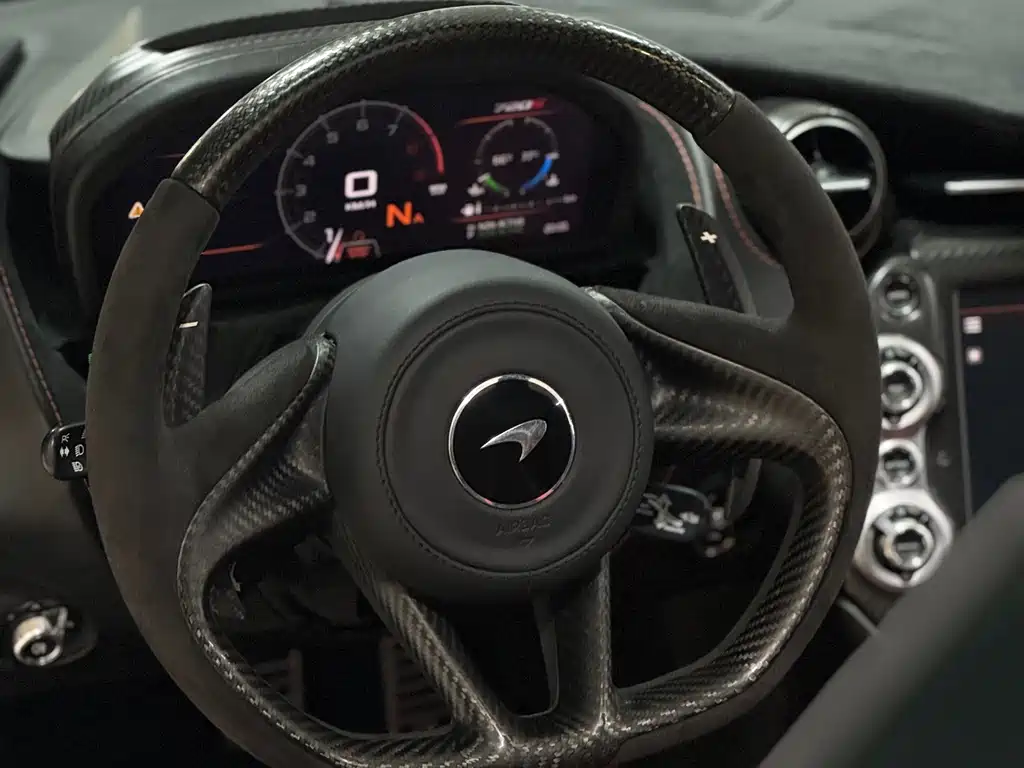 McLaren 720S — миниатюра 15