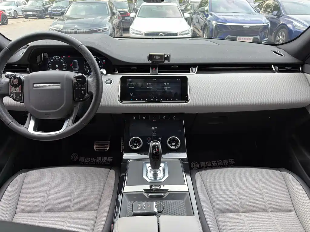 Land Rover Evoque — миниатюра 9