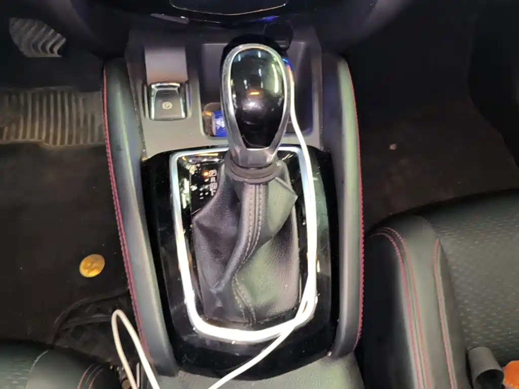 Nissan Qashqai — миниатюра 14