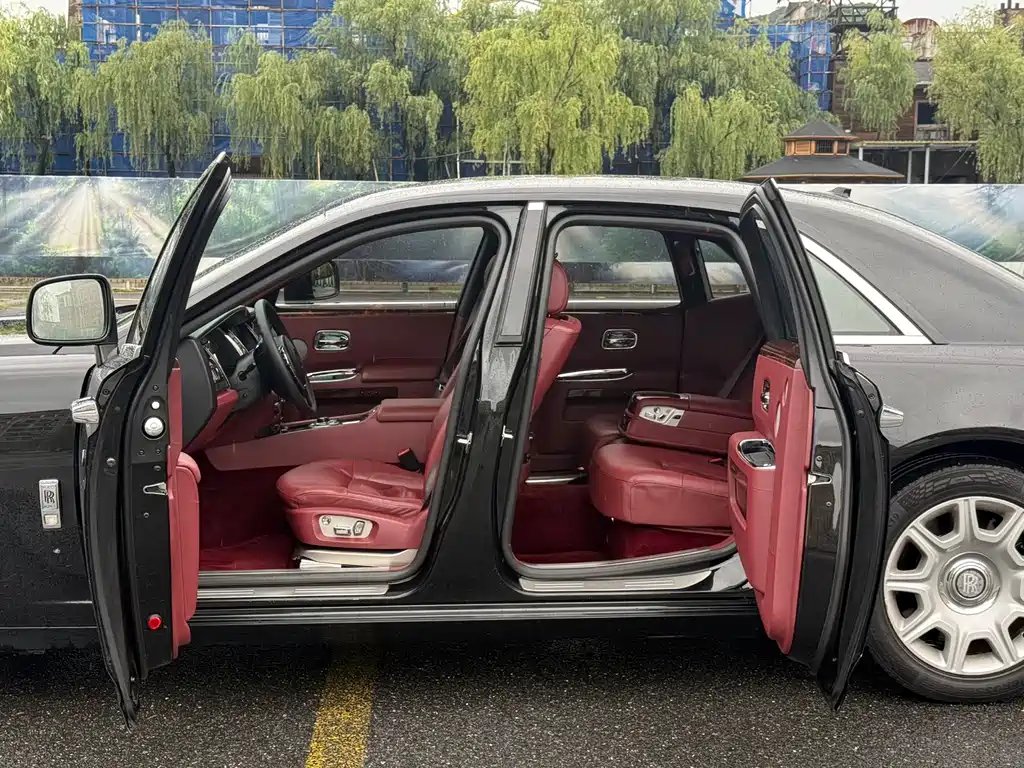 Rolls-Royce Ghost — фотографии объявления, Фото 20