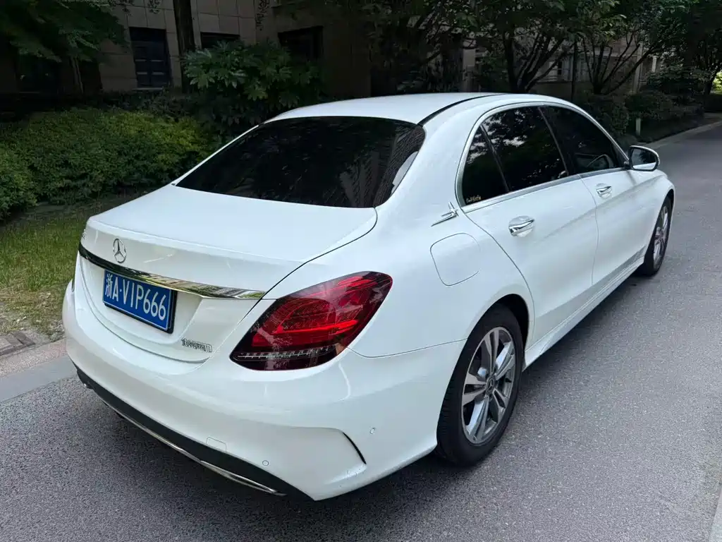 Mercedes-Benz C-Class C 2019 C 180 L Fashion Sport