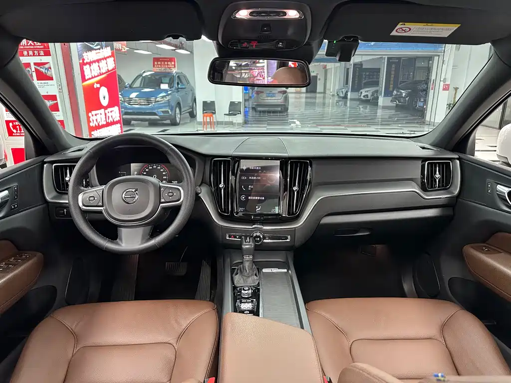 Volvo XC60 — миниатюра 13